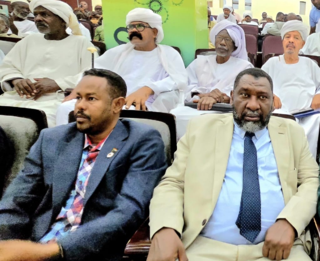 من التأهيل إلى الإنتاج مدير جامعة السودان المفتوحة يتفقد دورة استخدامات الموبايل ضمن مصفوفة الدورات التدريبية للقيادات الأهلية والدينية